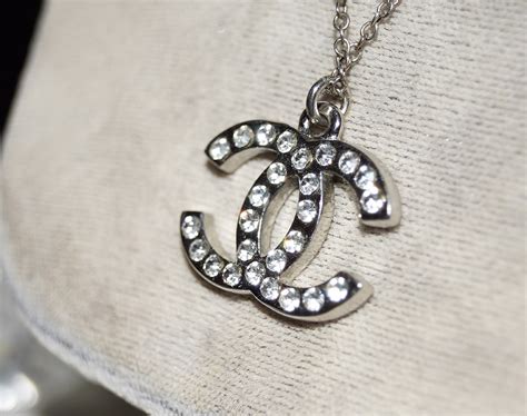 how to know if chanel jewelry is original or fake|cheap knock off chanel jewelry.